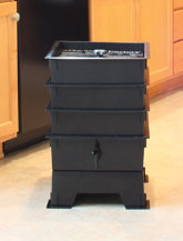 Black 3-Tray Worm Factory�